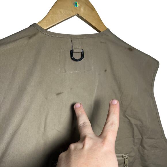 Vintage Orvis Tan Fishing Cargo Vest Size XL 23x21 - Picture 8 of 10